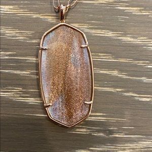 Kendra Scott pendant necklace